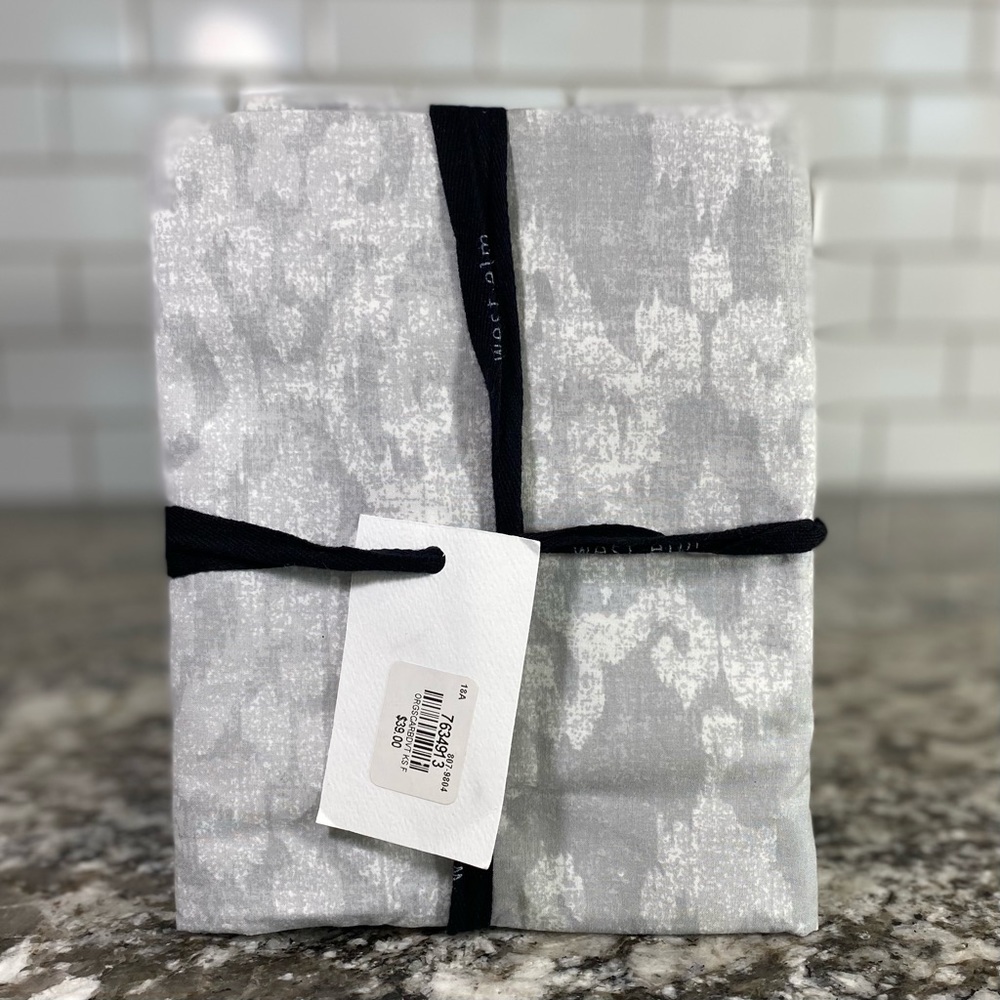 West Elm Organic Scroll Arabesque King Sham Gray